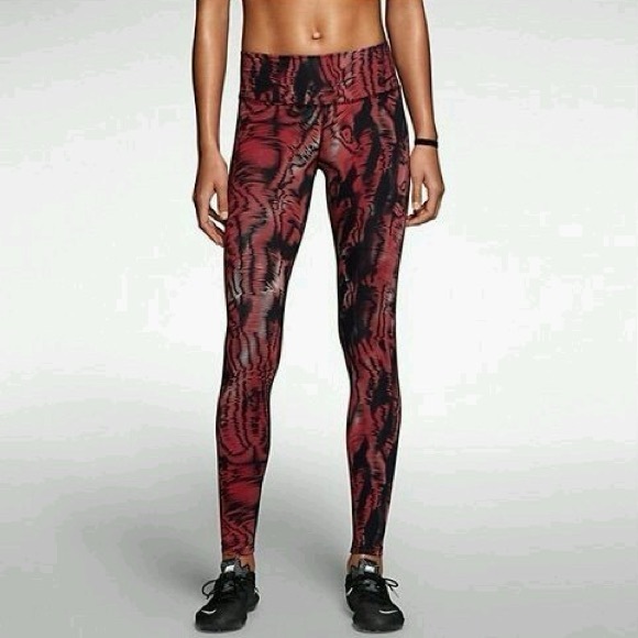 Nike Red and Black Leggings - Picture 2 of 11